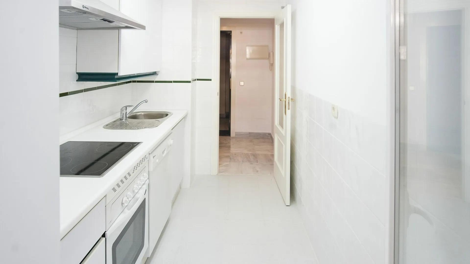 Dama De Noche Playground Apartment Marbella 0*,